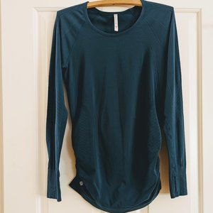 Athleta Speedlight top Oceanic Teal long sleeve Small